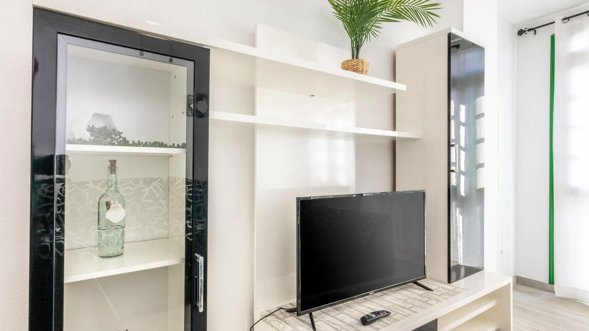Maravillosa Vivienda Vacacional En 阿布里斯 0*,  西班牙